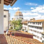Appartamento del 1400 con terrazza abitabile con vista