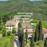 Fattoria Chianti Classico BIO - Storica azienda vitivinicola alla porte del Chianti