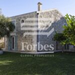 Villa di lusso ristrutturata con dépendance, giardino e vista sul mare