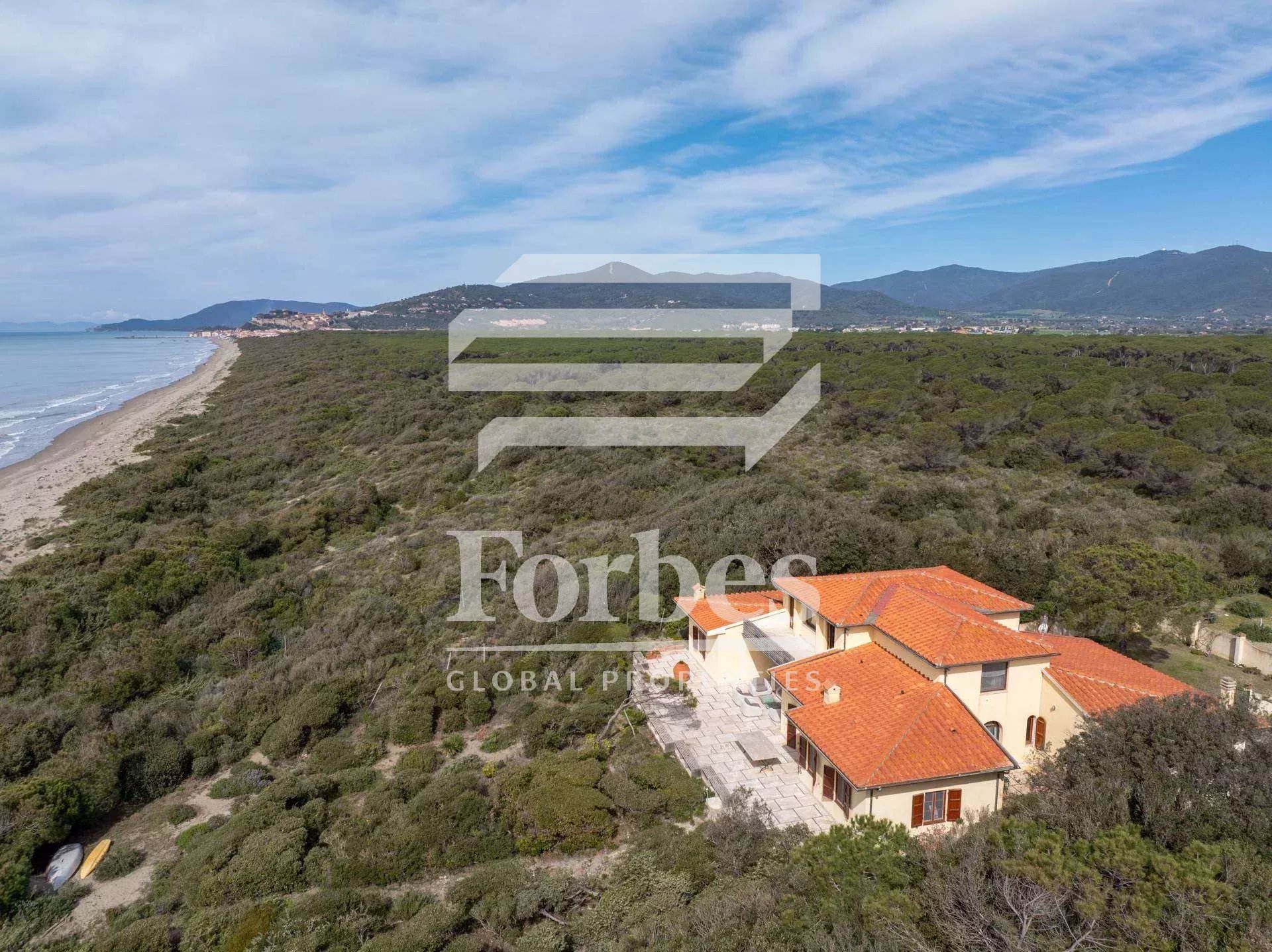 Casa al mare in Toscana in vendita come trasferirsi in Toscana in una dimora esclusiva