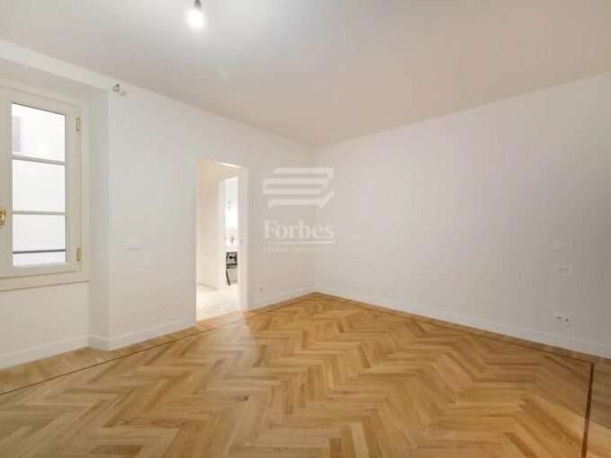 Elegante appartamento in vendita in palazzo Portinari Salviati a Firenze