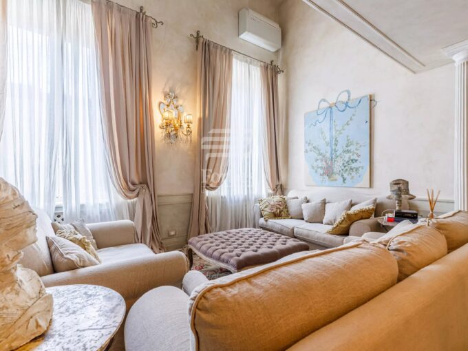 Prestigioso appartamento alle spalle di Via Tornabuoni