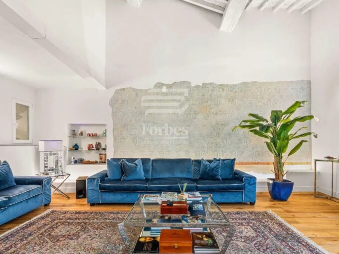 Esclusivo appartamento in centro a Firenze