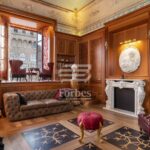 Prestigioso appartamento di lusso in vendita in palazzo storico con vista su Piazza della Signoria