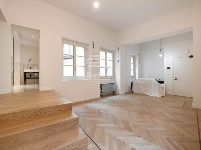 Esclusivo Pied-à-Terre in vendita a Firenze all'interno del prestigioso palazzo Portinari