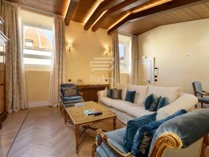 Esclusivo appartamento in vendita in palazzo Portinari Salviati