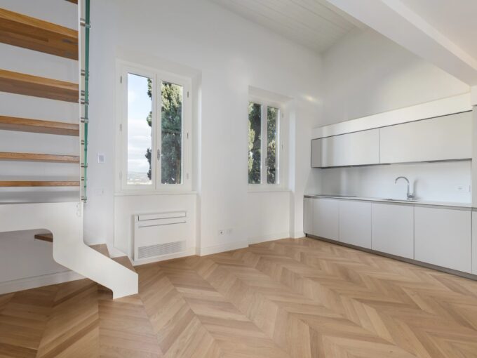 Appartamento Ristrutturato con vista mozzafiato su Firenze e l’Arno