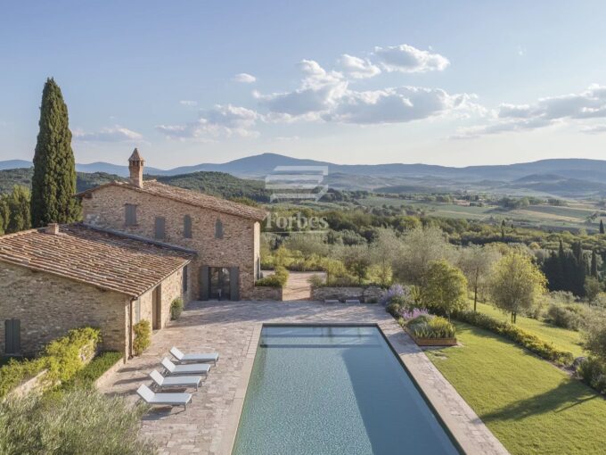 Residenza di charme in vendita con vigneti nel Chianti