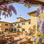 Prestigiosa villa del XVII secolo con vista su Firenze in vendita