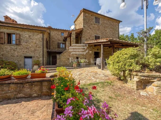 Esclusiva Tenuta con Agriturismo e Spa