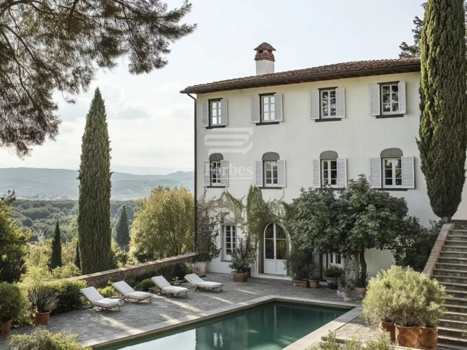 Prestigiosa Villa Storica sulle colline