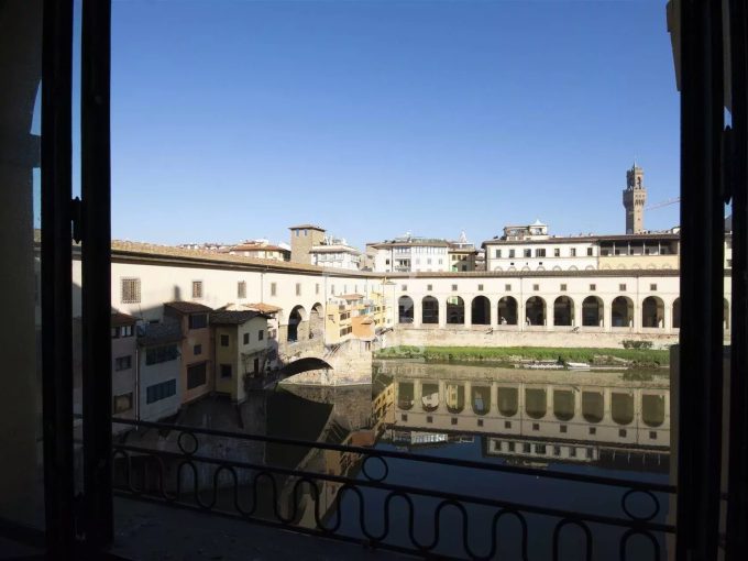 Panoramico appartamento in affitto a Firenze Ponte Vechhio