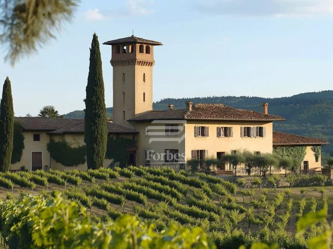Magnifica tenuta vitivinicola e olearia di pregio nel cuore della Toscana