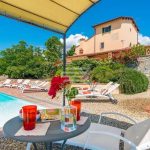 Elegante villa con piscina e vista sulle colline Fiorentine