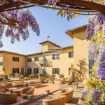 Prestigiosa villa del XVII secolo con vista su Firenze in vendita