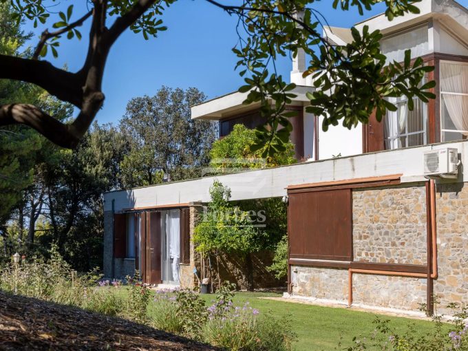 Esclusiva villa in vendita nel Golfo di Baratti