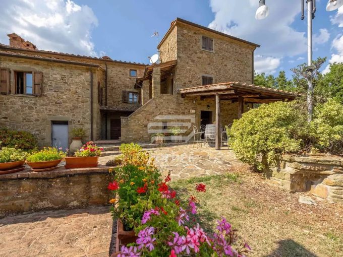 Esclusiva Tenuta con Agriturismo e Spa