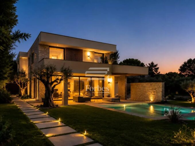 Magnifica villa con piscina a Forte dei Marmi